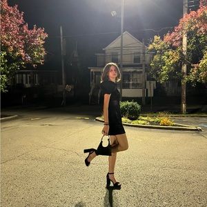 Meet your Posher, Lorena